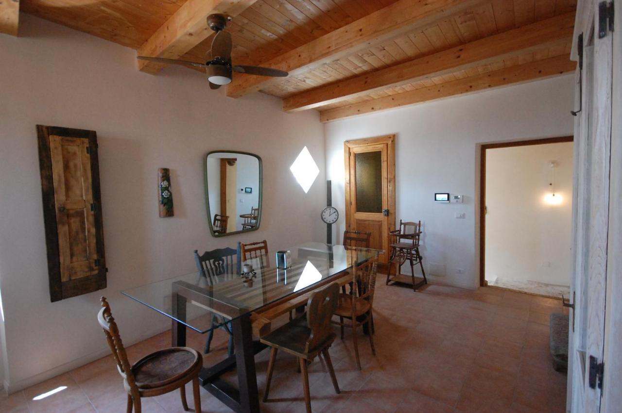 Villa L' Alcova Del Conte à Dragoni  Extérieur photo