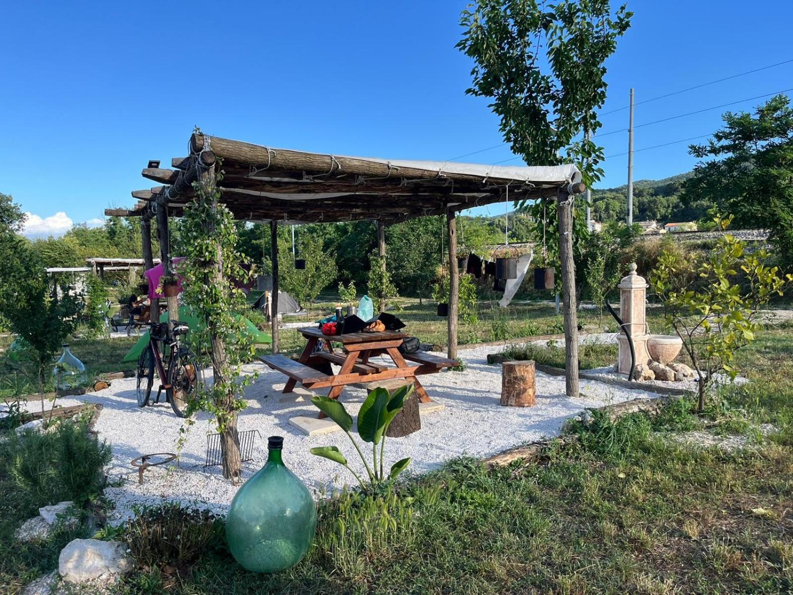 Villa L' Alcova Del Conte à Dragoni  Extérieur photo