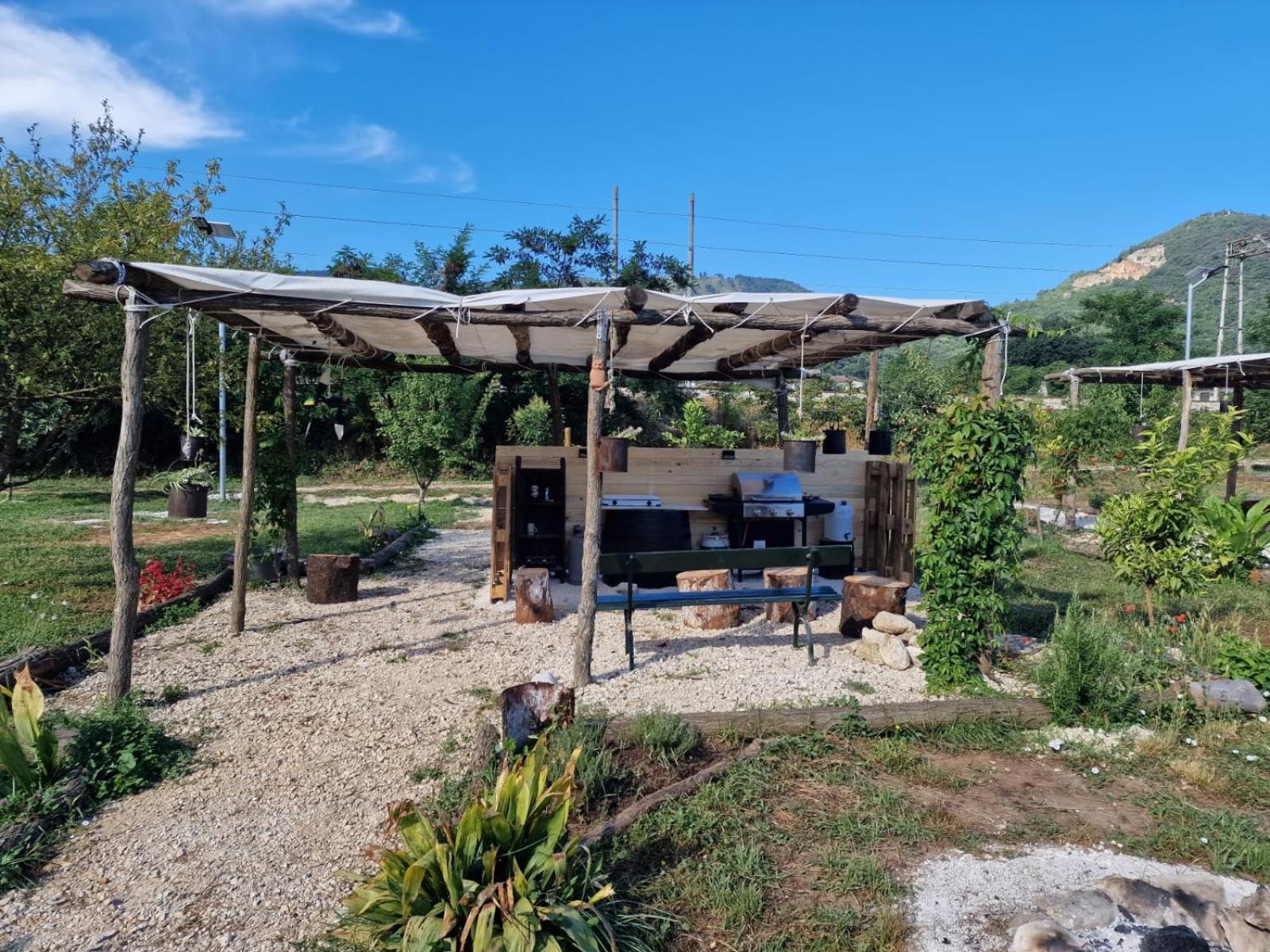 Villa L' Alcova Del Conte à Dragoni  Extérieur photo