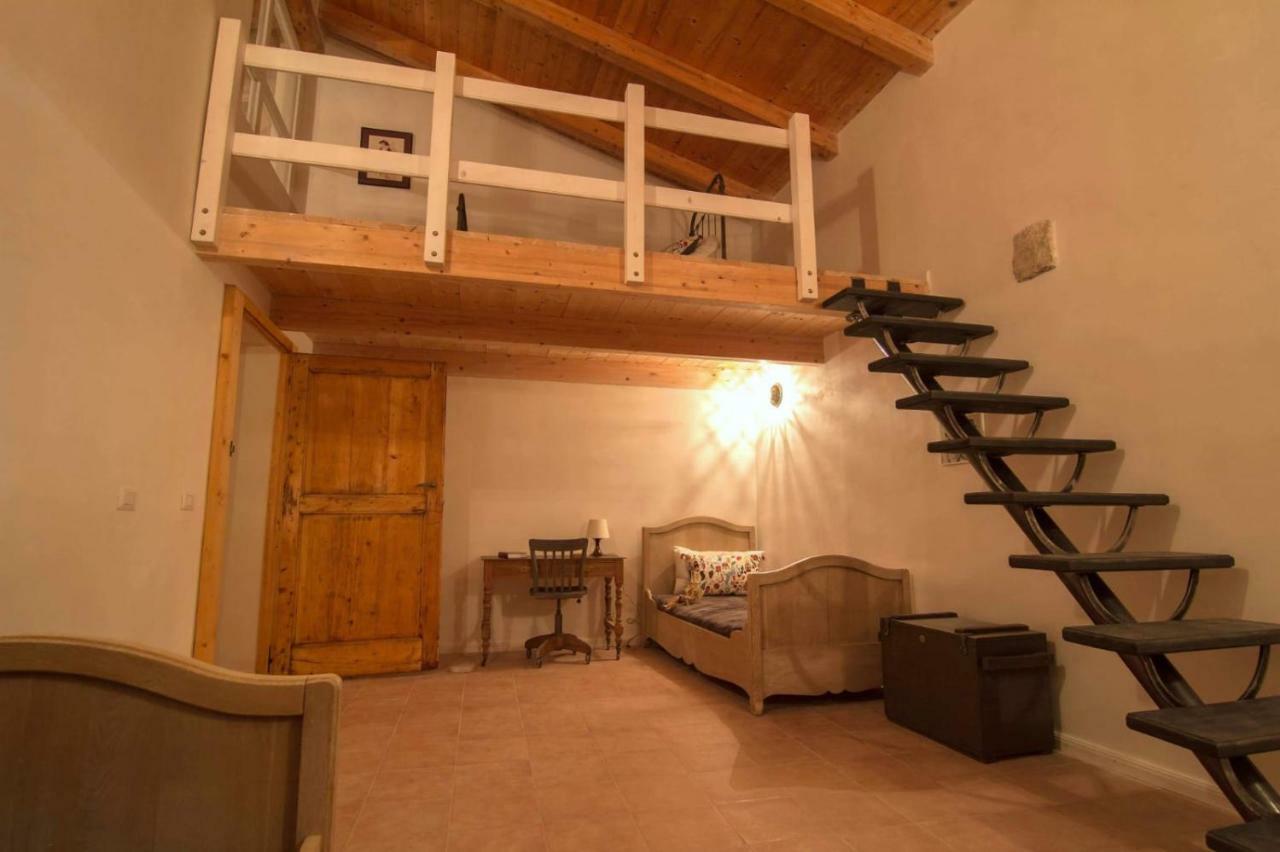Villa L' Alcova Del Conte à Dragoni  Extérieur photo