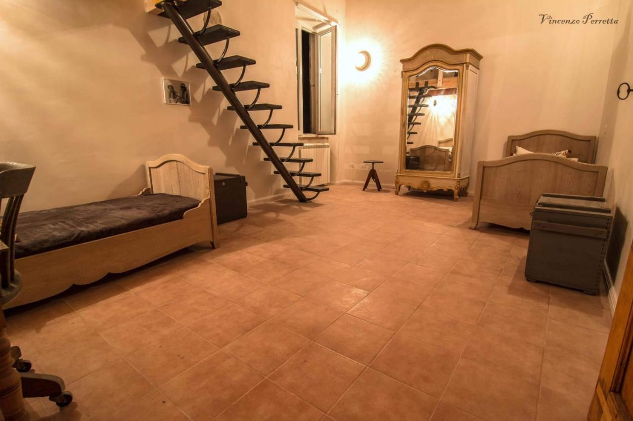 Villa L' Alcova Del Conte à Dragoni  Extérieur photo
